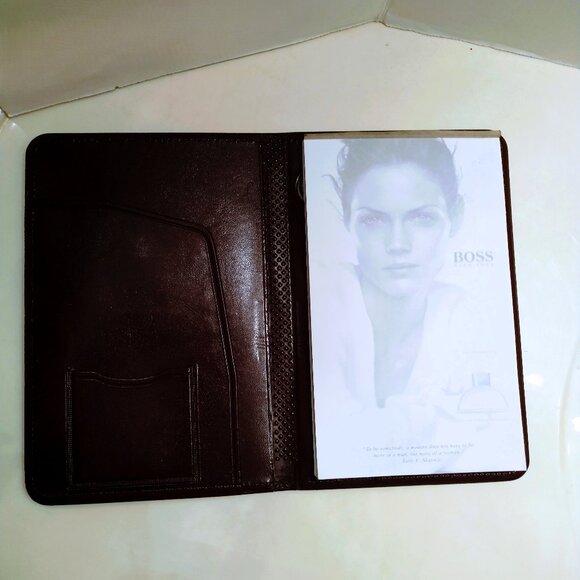 HUGO BOSS VEGAN LEATHER NOTE BINDER + NOTEPAD - Picture 9 of 15